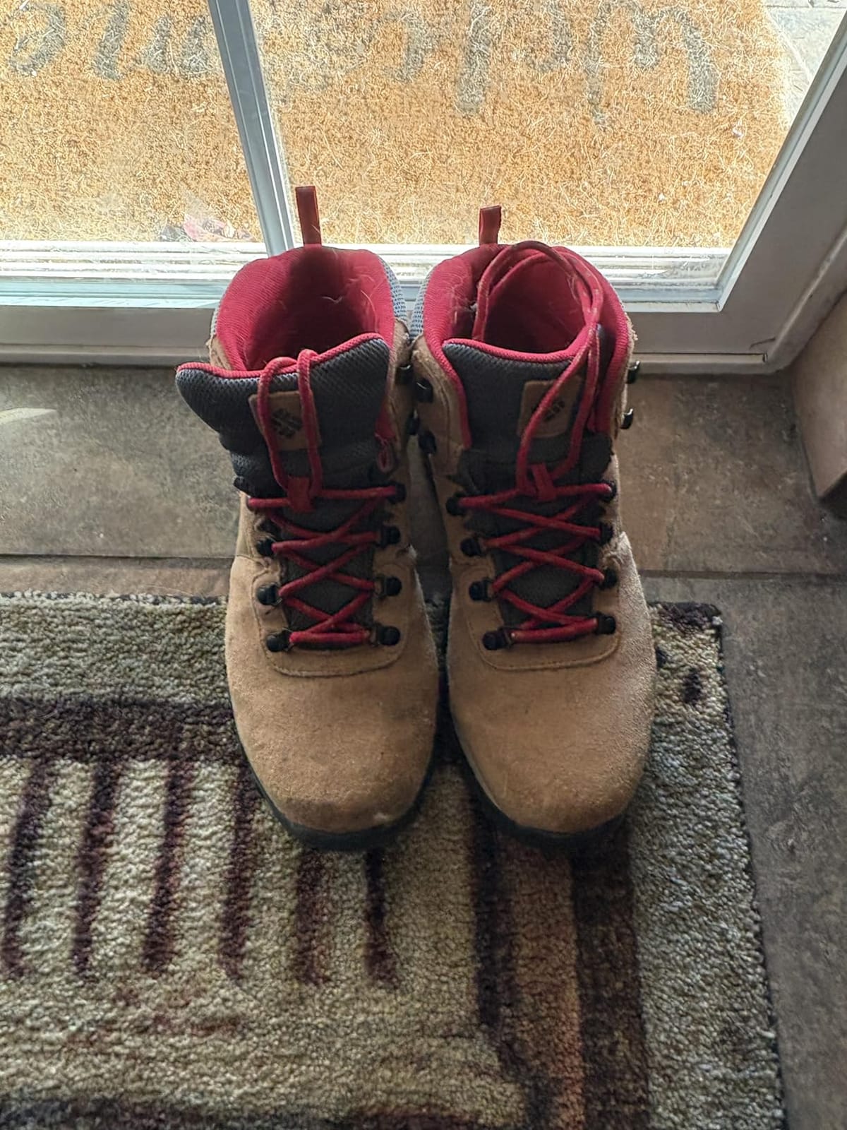 Columbia Newton Ridge Plus II Suede Waterproof customer photo 2