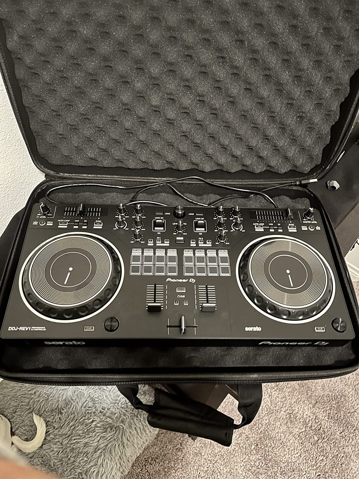 Lightweight Molded EVA Storage Case Fits for Pioneer DDJ RX2 RX3, 29.5 X 19.3 X 5.5 Inch Black customer photo 1