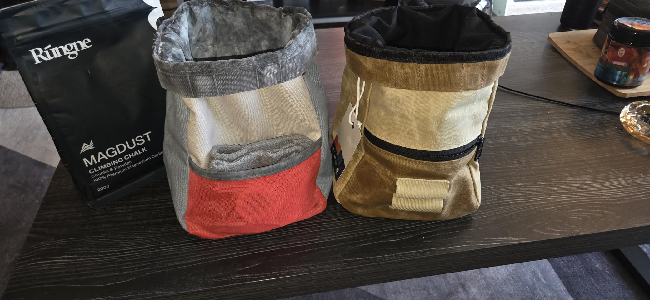 Oso Supply Co - Crux Bouldering Chalk Bucket, Large Size Chalk Bag for Rock Climbing, Chalk Pot with Magnetic Closure, Zippered Pockets and Mesh Pouch for Climbers, Weightlifting, Gymnastics customer photo 2