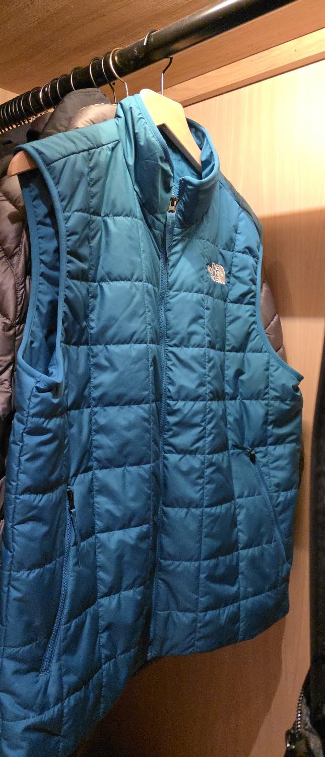The North Face Men's Junction Insulated Vest customer photo 1