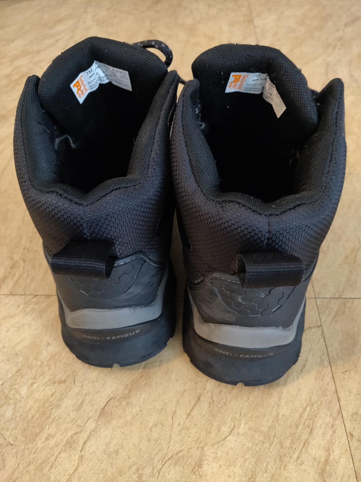 Timberland PRO Ridgework Composite Safety Toe Waterproof Mid customer photo 2