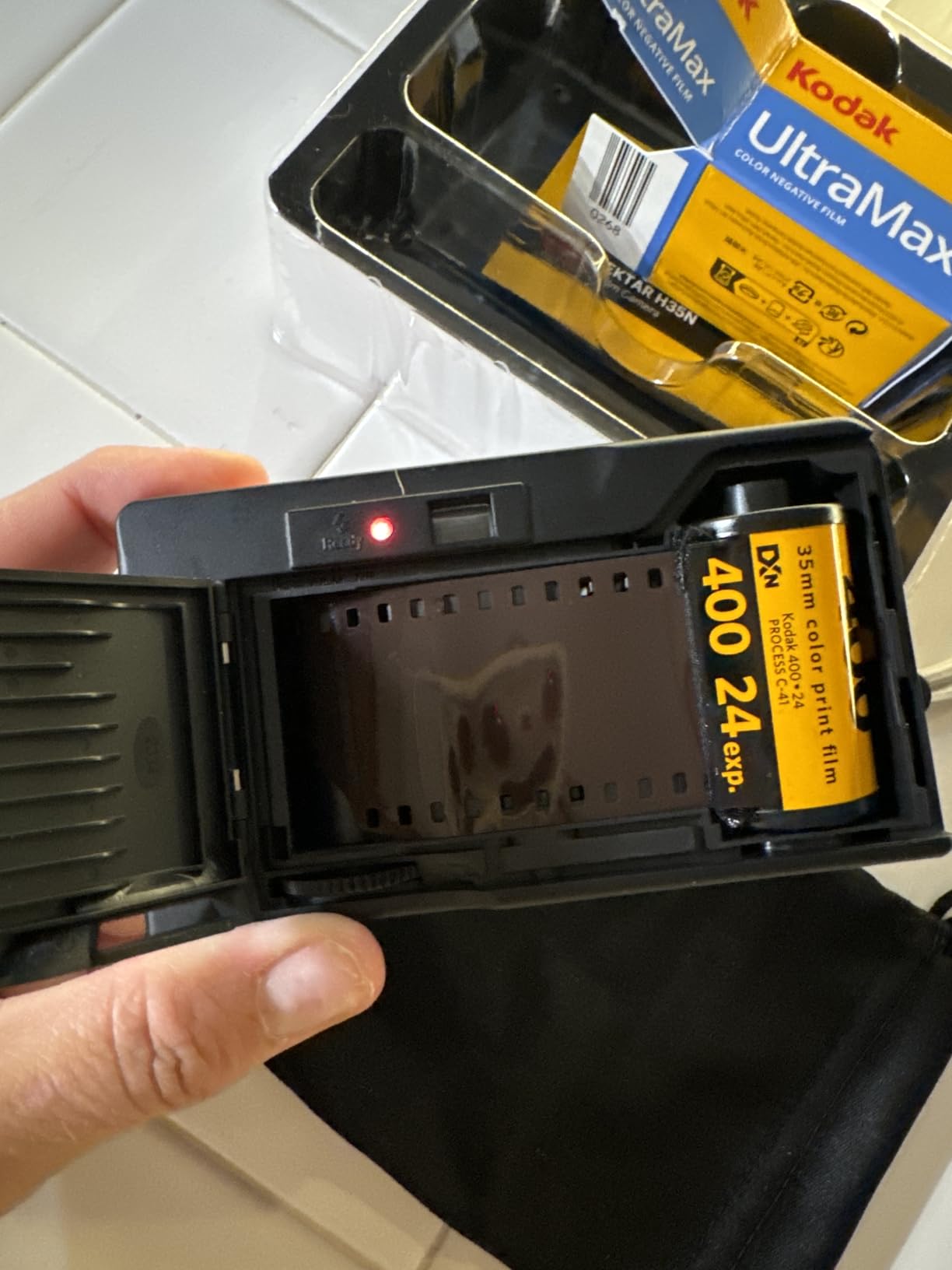 Kodak EKTAR H35N Half Frame Film Camera Bundle with Kodak Ultramax 400/24EXP 35mm Roll Film (Striped Green, Bundle) customer photo 1