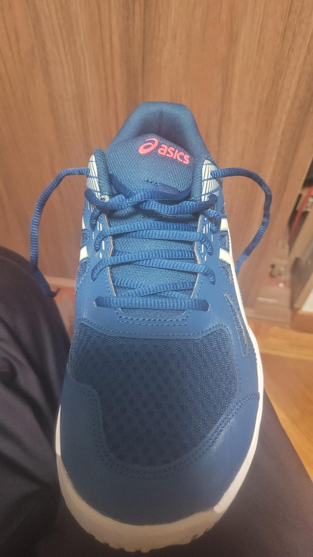 ASICS Men's Upcourt 6 Volleyball Shoes customer photo 1