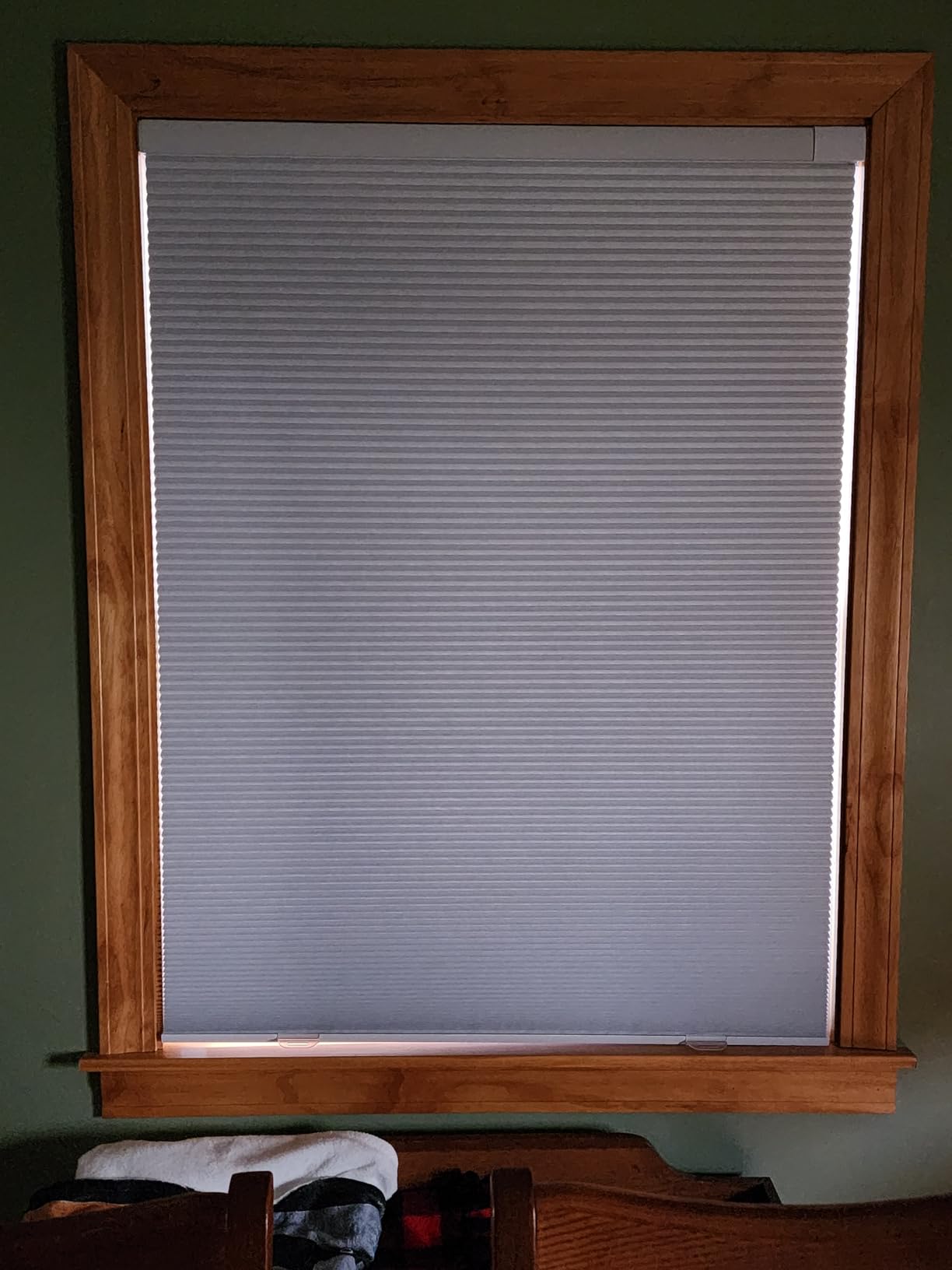 MYshade Custom Cordless Blackout Cellular Shades for Windows, Honeycomb Window Shades with Thermal Insulation, Child & Pet Safe Room Darkening Shade, Easy Install, Custom Size, White customer photo 2