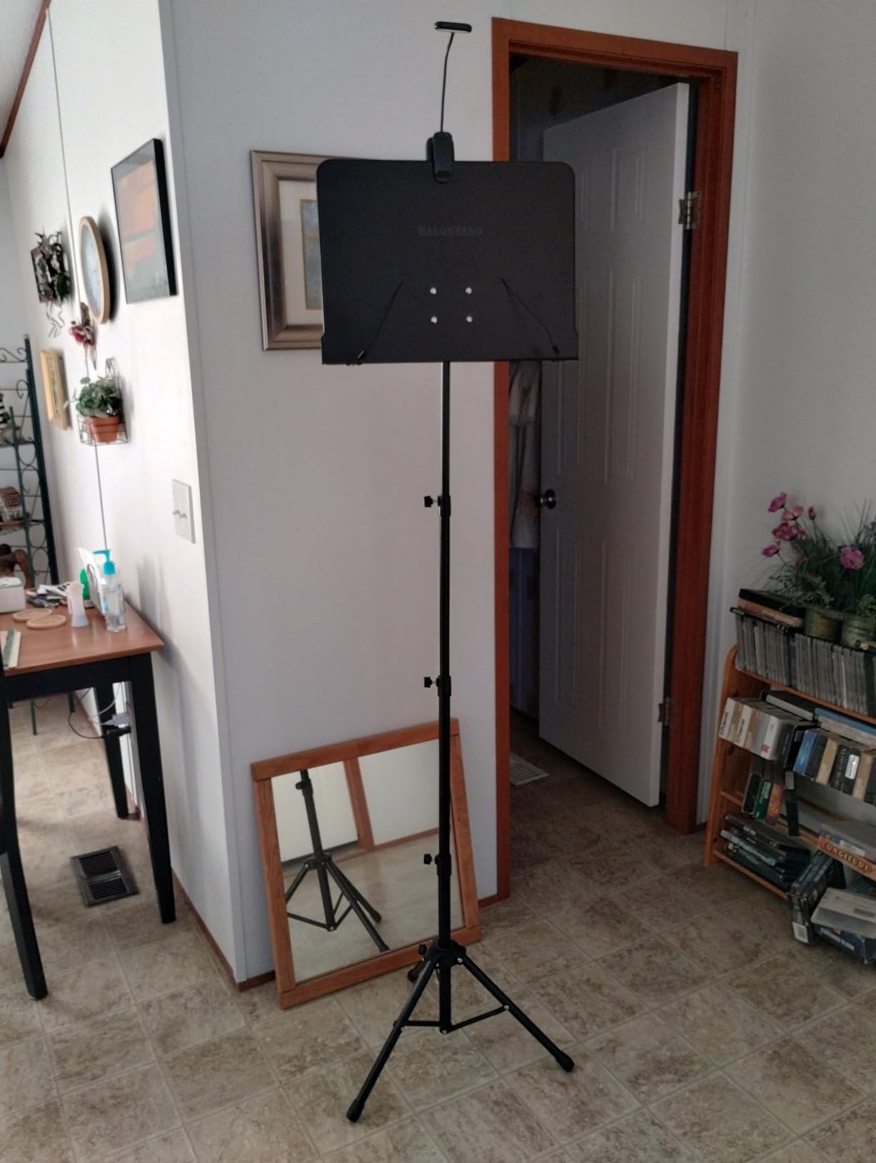 5 in 1 Dual-use Sheet Music Stand & Desktop Book Stand, Height Adjustable from 23.6-59 in, Folding Music Stand with Portable Carrying Bag, Sheet Music Folder & Rechargeable Music Stand Light customer photo 1
