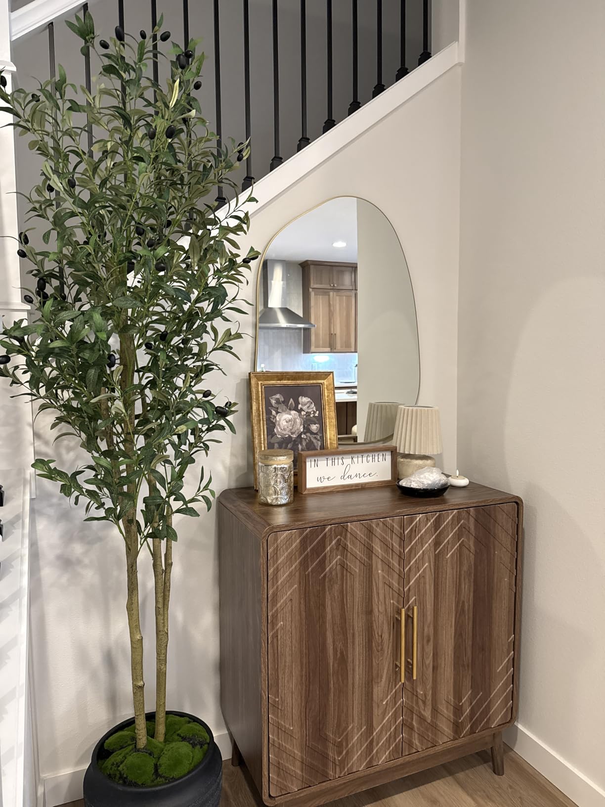PERFNIQUE Irregular Asymmetrical Wall Mirror, 32