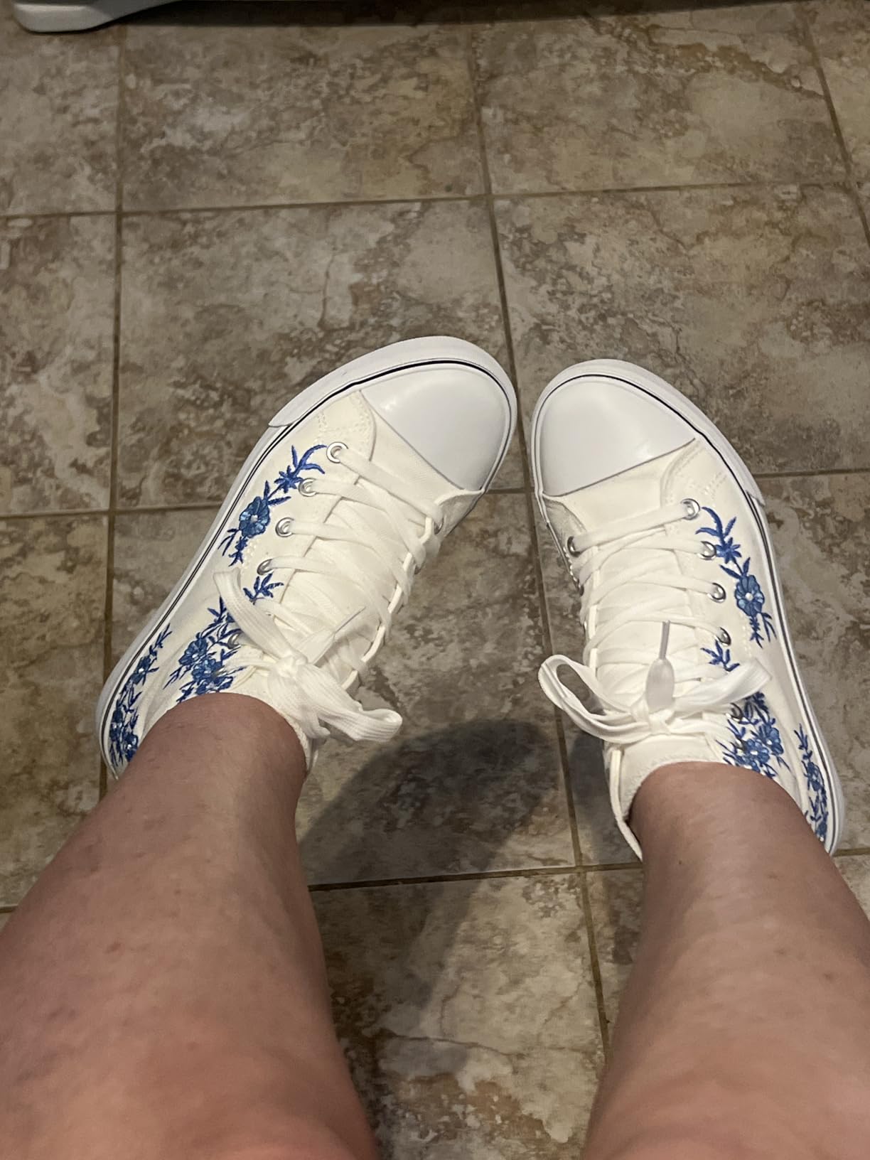 ZGR Womens High Top Canvas Sneakers,Lace-up Casual Tennis Walking Shoes customer photo 1