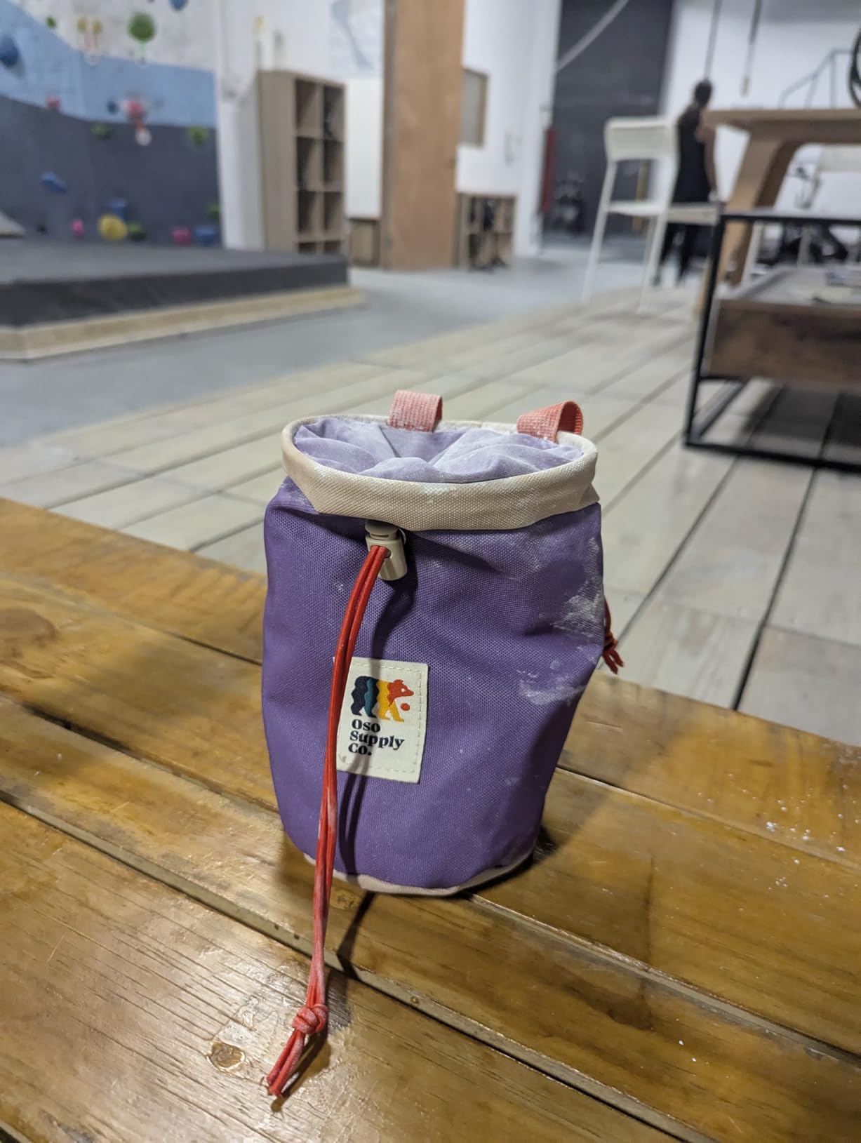 Oso Supply Co - Classic Chalk Bag for Rock Climbing, Bouldering Chalk Bag Bucket with Quick-Clip Belt, Zippered Pockets and Pouch - Perfect Indoor/Outdoor Rock Climbing Gear Equipment customer photo 1