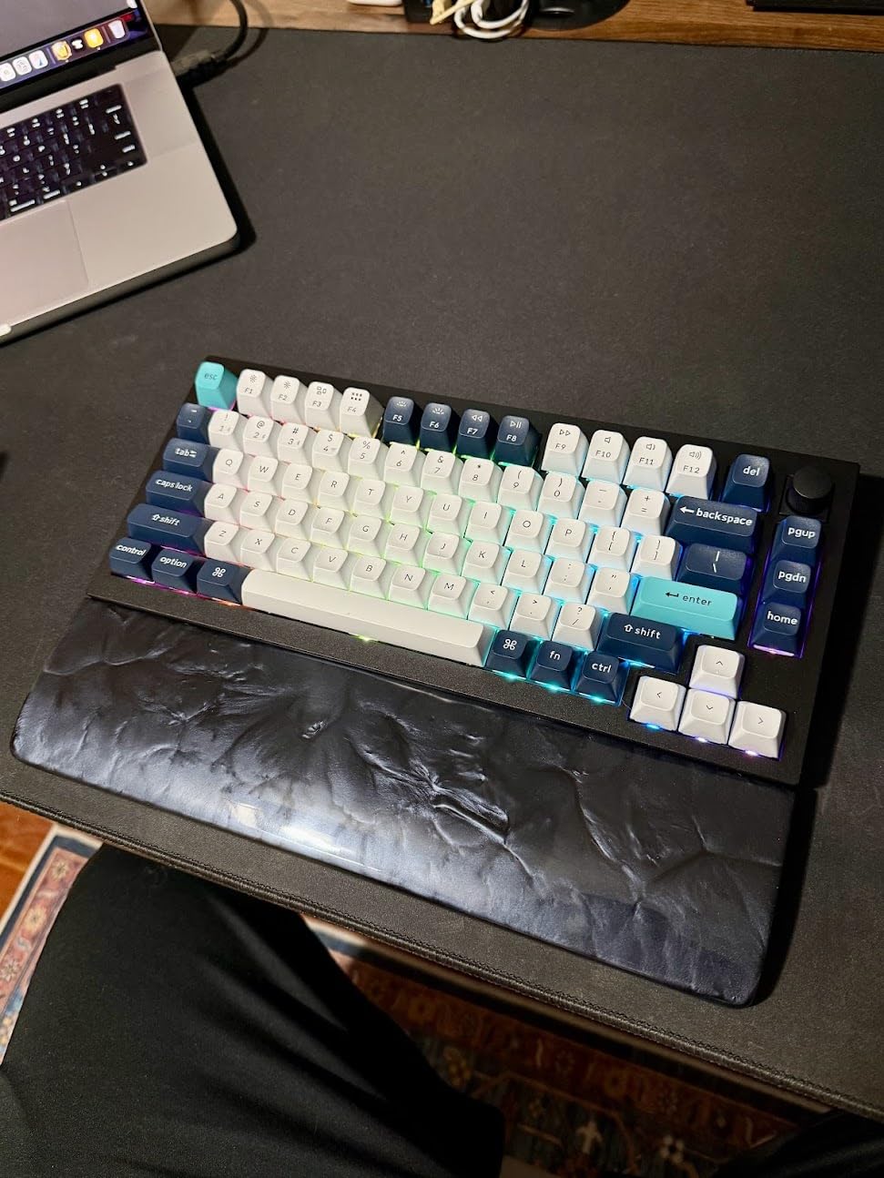 Keychron Q1 Max RGB QMK/VIA Custom Mechanical Keyboard, Hot-Swappable Full Metal Programmable Knob with Gateron Jupiter Banana Switch, 2.4 GHz/Bluetooth/Wired Gaming Keyboard for Mac Windows Linux customer photo 2