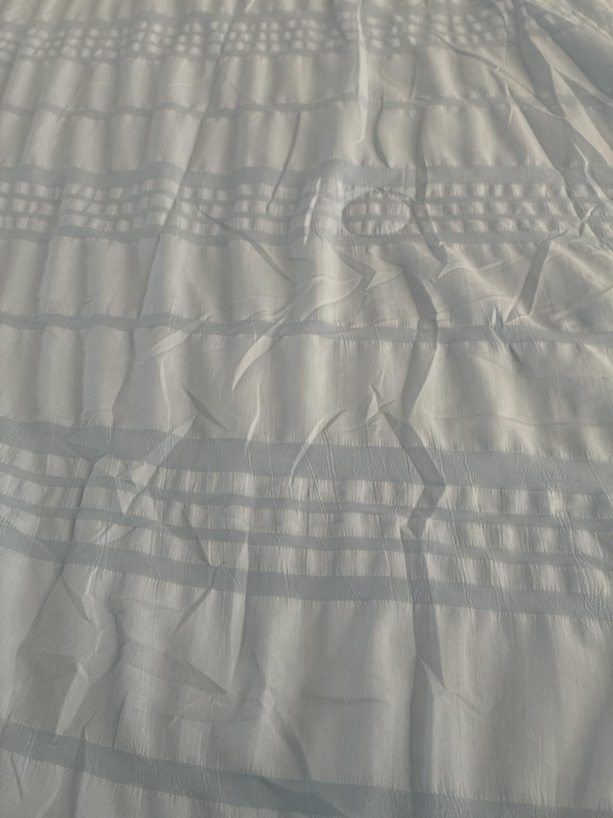 Cozy Bliss Seersucker Cooling Comforter Queen Size, Q-Max 0.45 Reversible Lightweight Cooling Blanket, Breathable Silk Smooth Summer Bedding Quilt for Hot Sleepers Night Sweats Dark Grey customer photo 1