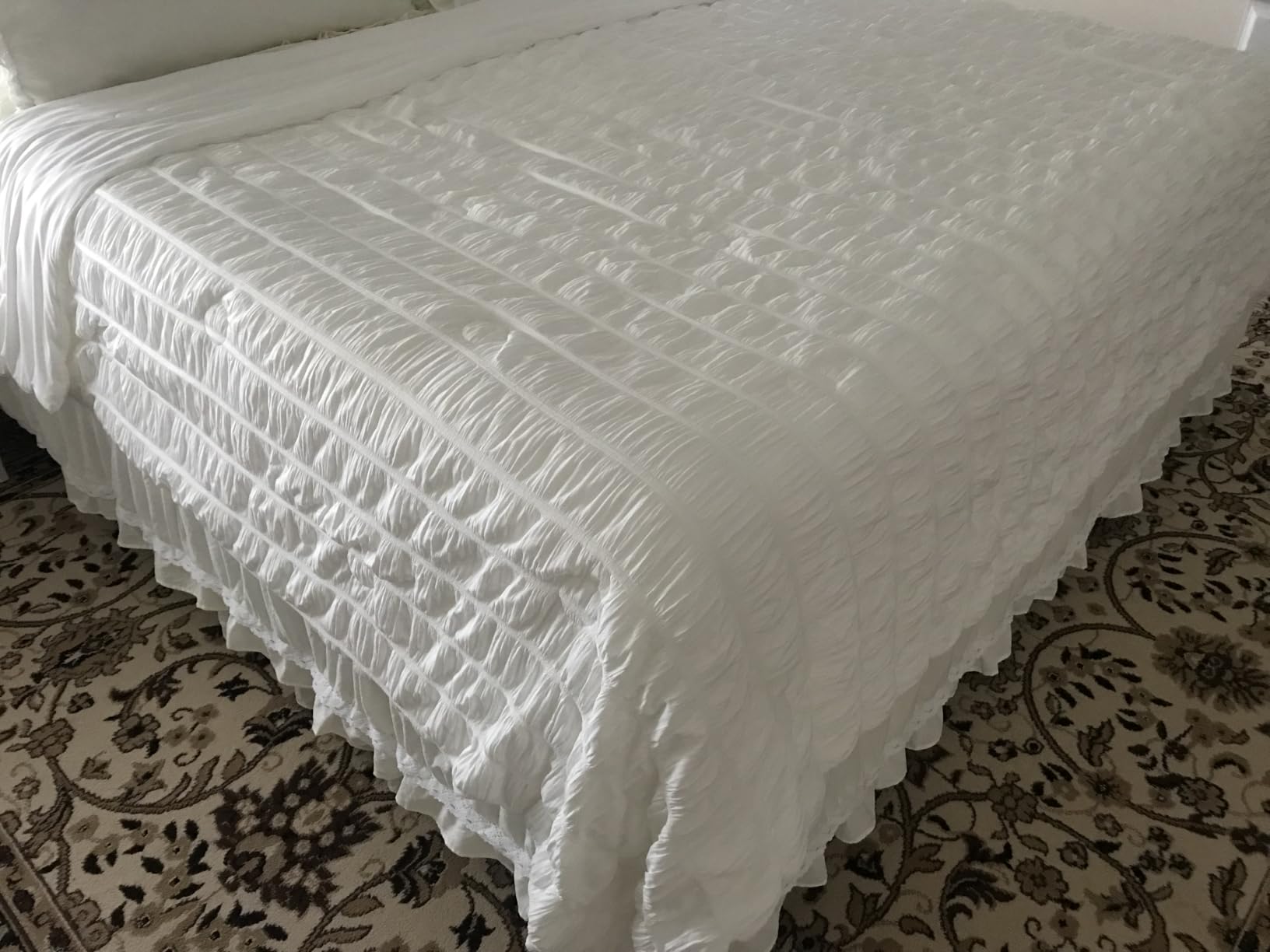 Cozy Bliss Seersucker Cooling Comforter Queen Size, Q-Max 0.45 Reversible Lightweight Cooling Blanket, Breathable Silk Smooth Summer Bedding Quilt for Hot Sleepers Night Sweats Dark Grey customer photo 2