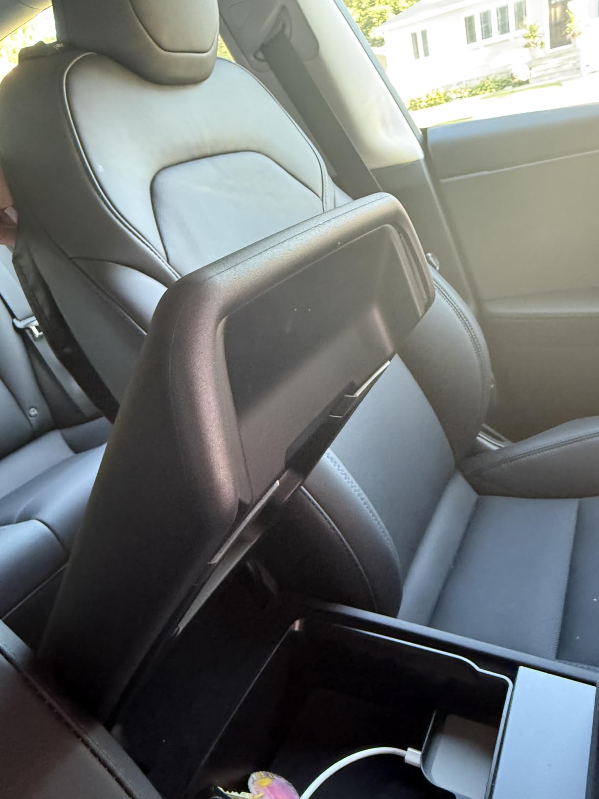 Spigen Armrest Cover for Tesla Model Y Juniper & YL & 3 Highland - Black | Only Standard, Premium & Performance 2026/2025 [Snap-on Center Console, Non-Slip & Scratch Resistant] customer photo 1