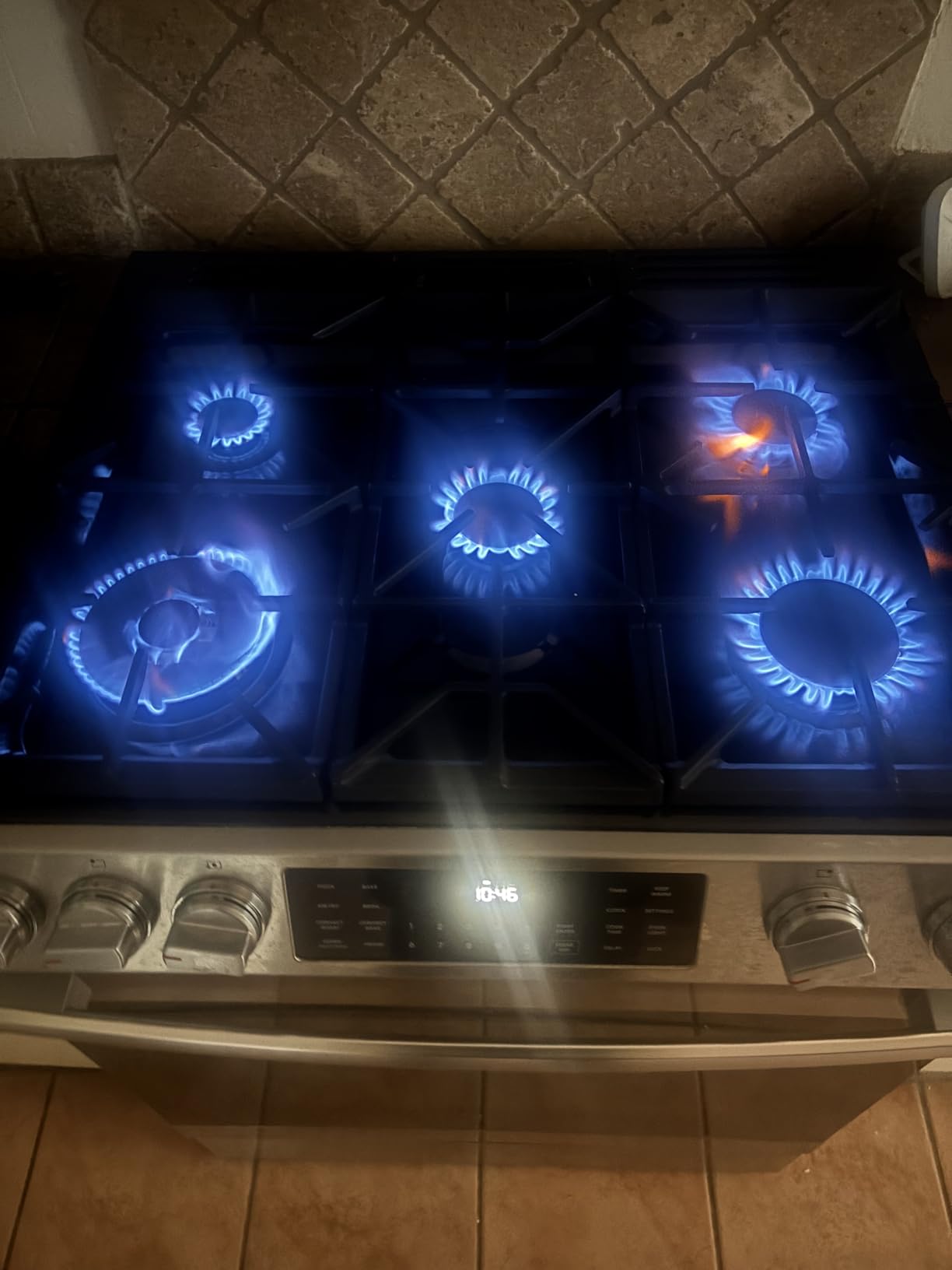 Cosmo COS-GRC305KTD 30 in. Lumin Collection 6.1 cu ft 5 Burner Gas Range, Air Fry, Stainless Steel | Convection Oven, Self Clean Function, Cast Iron Grates, Digital Display, Storage Drawer, LP Convertible customer photo 1
