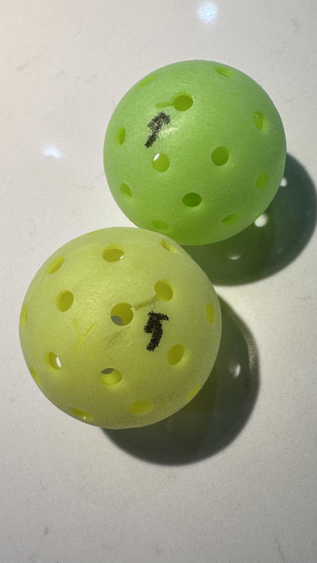 Vulcan VPRO Flight Outdoor Pickleball - Official Ball of the PPA Tour & MLP - Hi-Vis Yellow customer photo 1