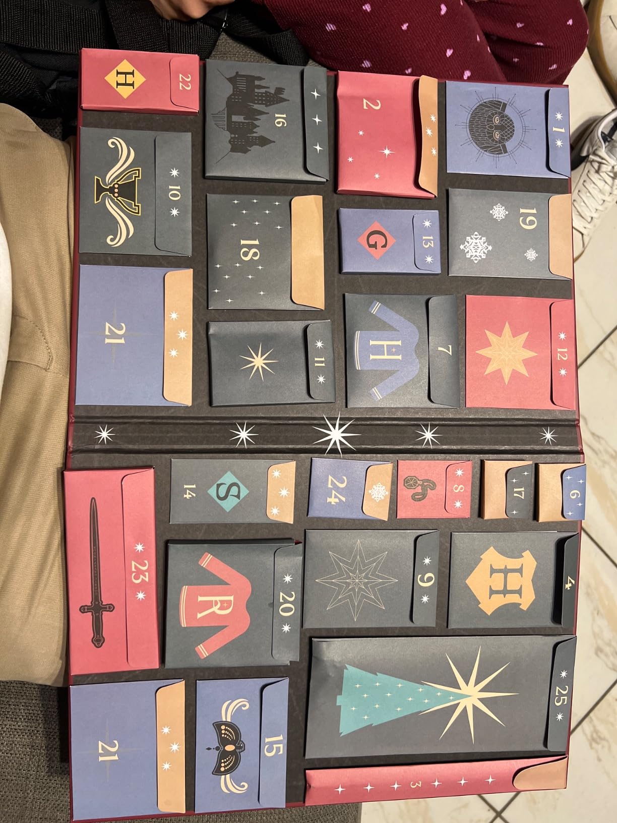Harry Potter Official Advent Calendar Hogwarts Seasonal Surprises: 25 Days of Gifts, with Stationery, Key Chains, Washi Tapes and More! customer photo 2