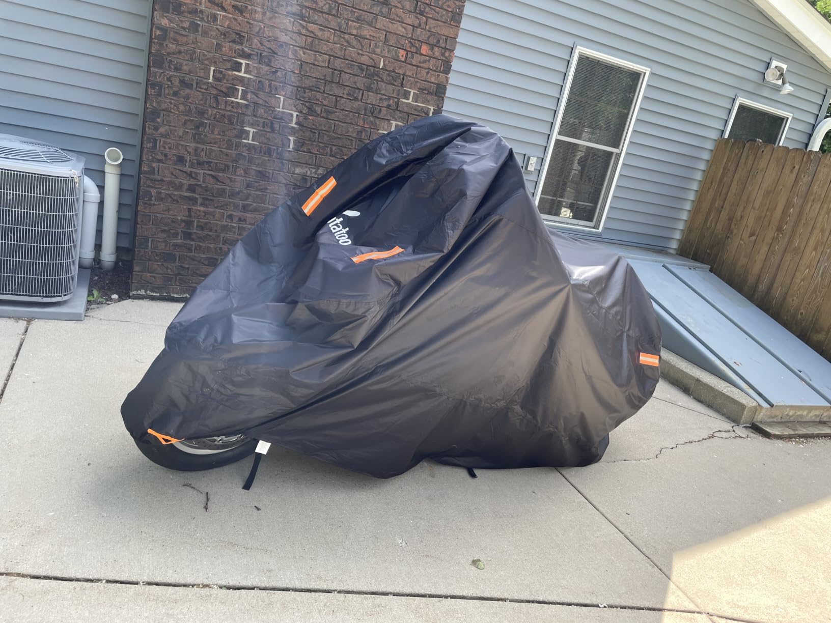 Heavy Duty Motorcycle Cover Waterproof Outdoor Storage Fits Up to 96.5