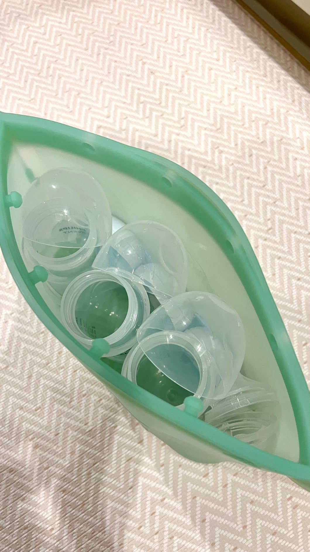 Dr. Brown's Microwave Steam Silicone Sterilizer Bag customer photo 1
