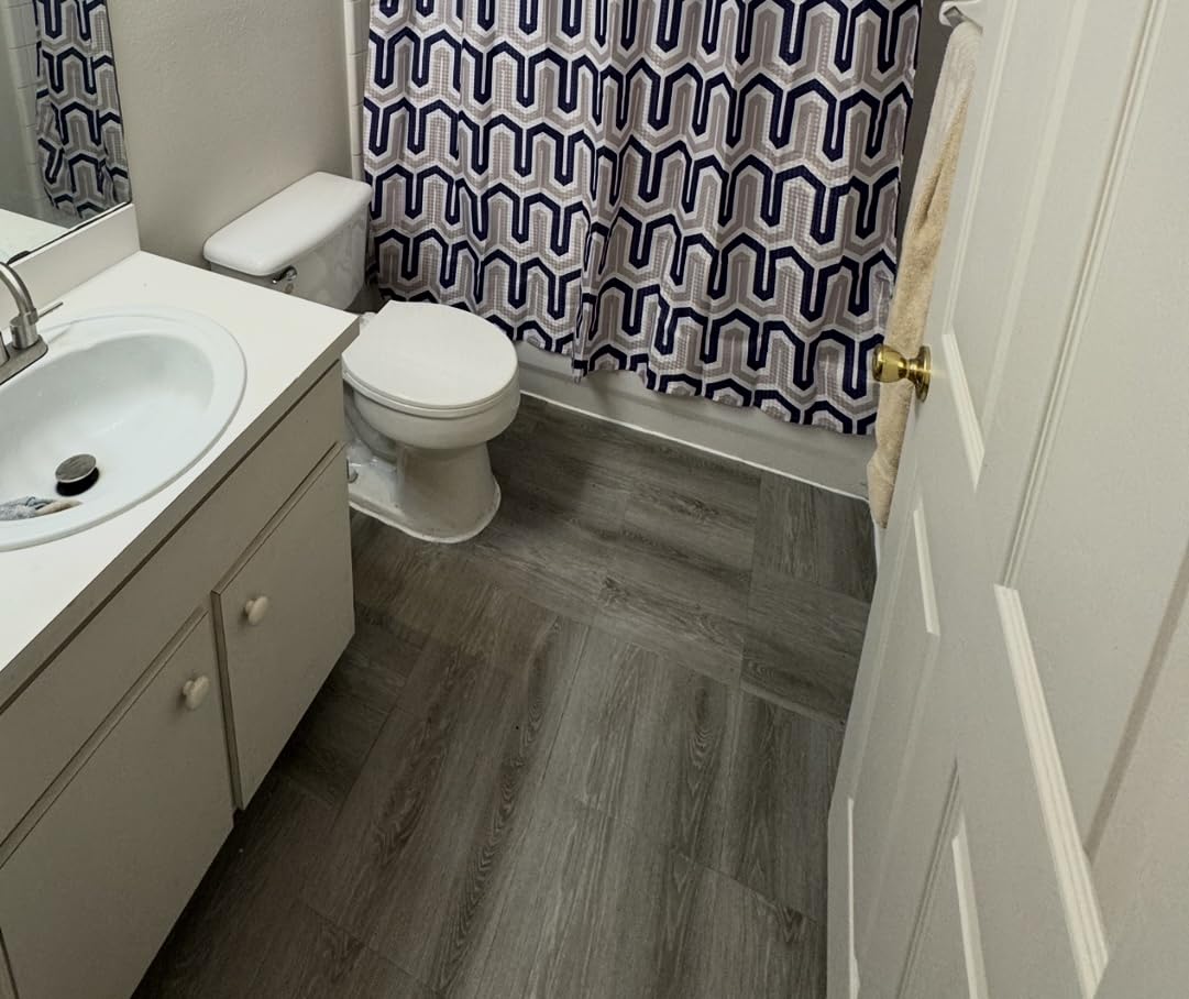 AKOLAFE 40 Sheet Vinyl Flooring 12 x 12 Peel and Stick Floor Tile Waterproof Clearance Vinyl Floor Tiles Wood Grey Self Adhesive Floor Tiles Sticky Laminate Flooring for Bathroom Kitchen Basement RV customer photo 2