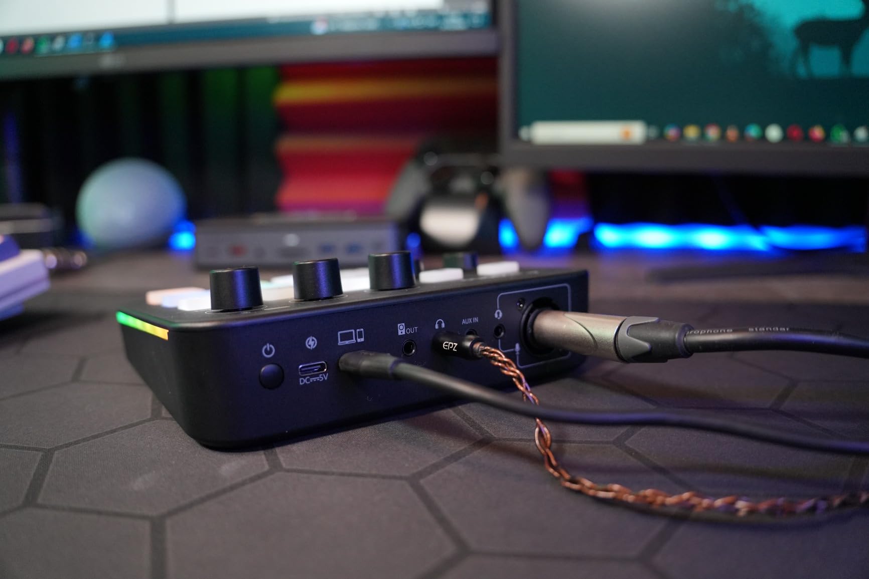 MAONO G1 Neo Gaming Audio Mixer Audio Interface with XLR Input & 48V | RGB, Bluetooth, 4 custom soundpads, live streaming, podcasting, voice effects, PS5, TikTok live, PC streams, gamers, creators customer photo 1