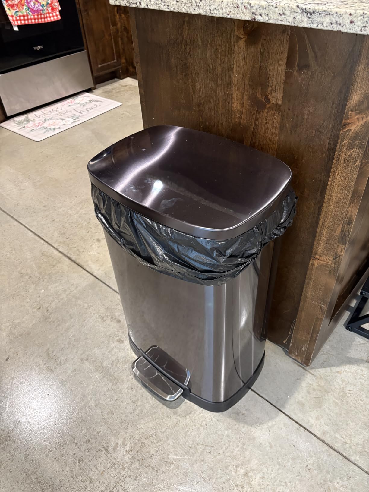 KdbK 13 Gallon Trash Can with Lid, 50L Fingerprint Proof Stainless Steel Kitchen Trash Can with Removable Inner Bucket and Lid Soft Close, Pedal Rubbish Bin for Home Office customer photo 1
