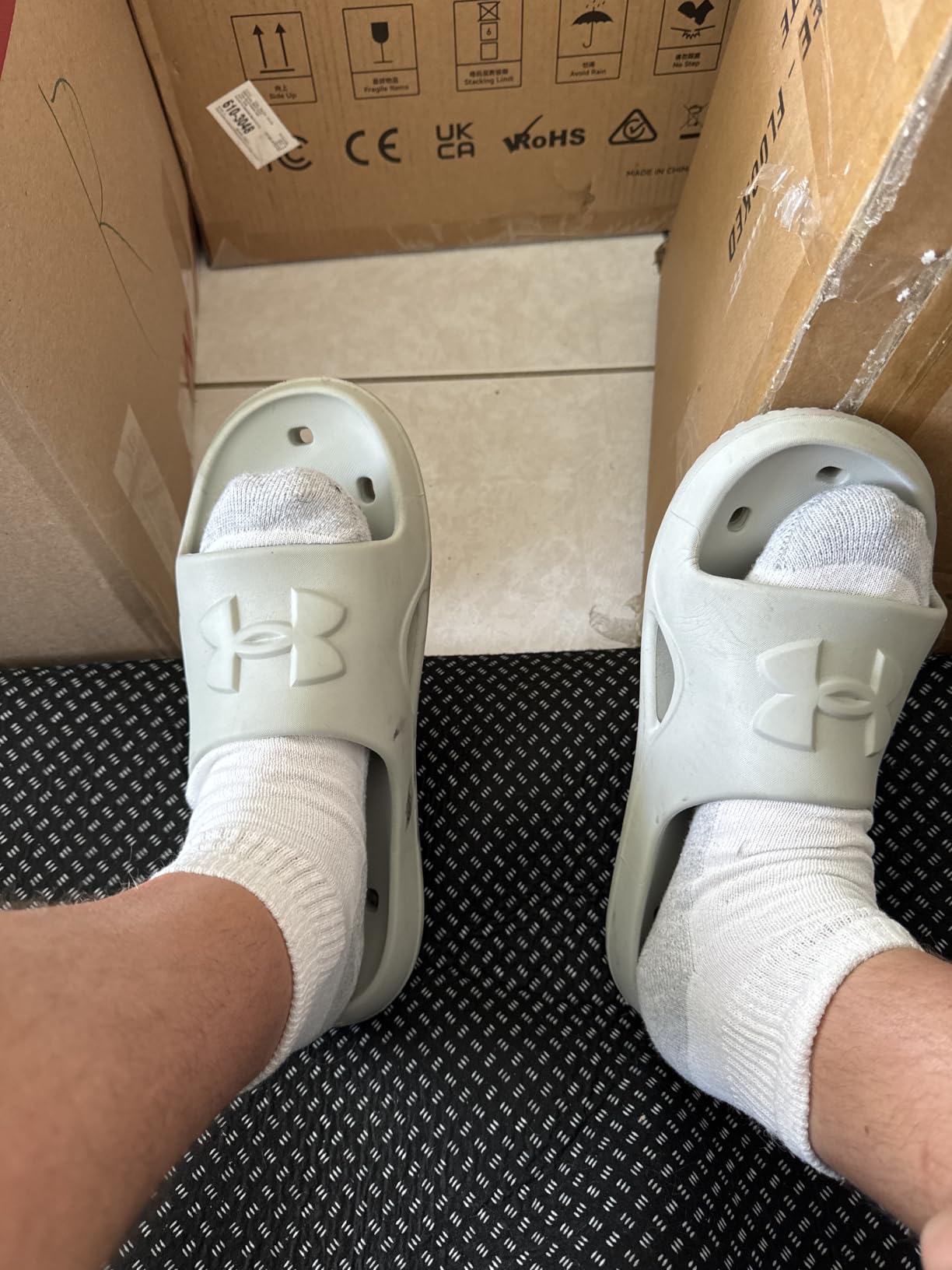 Under Armour Boys' Locker V Athletic Sandals customer photo 1