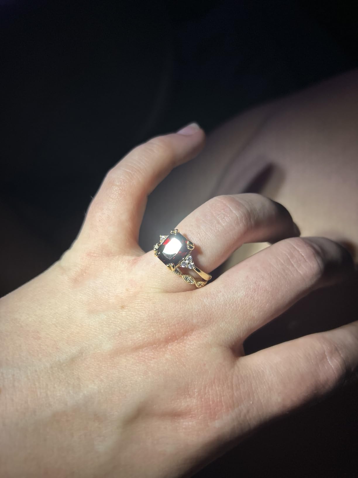 Yaresul 3.5CT Women Radiant Cut Sapphire|Emerald|Amethyst|Ruby|CZ Ring customer photo 1