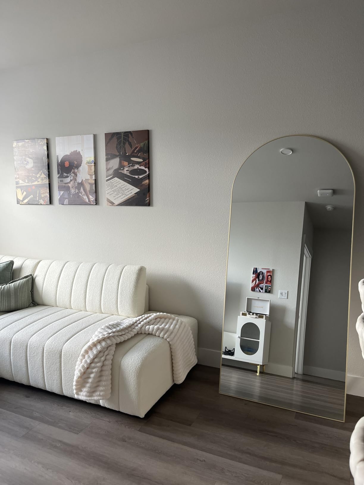 KOMCOTE Full Length Floor Mirror, 82x42 Inch Oversized Arched Standing Mirror in Black for Bedroom, Living Room, Dressing Room - Elegant Freestanding Leaning Mirror Decor customer photo 2