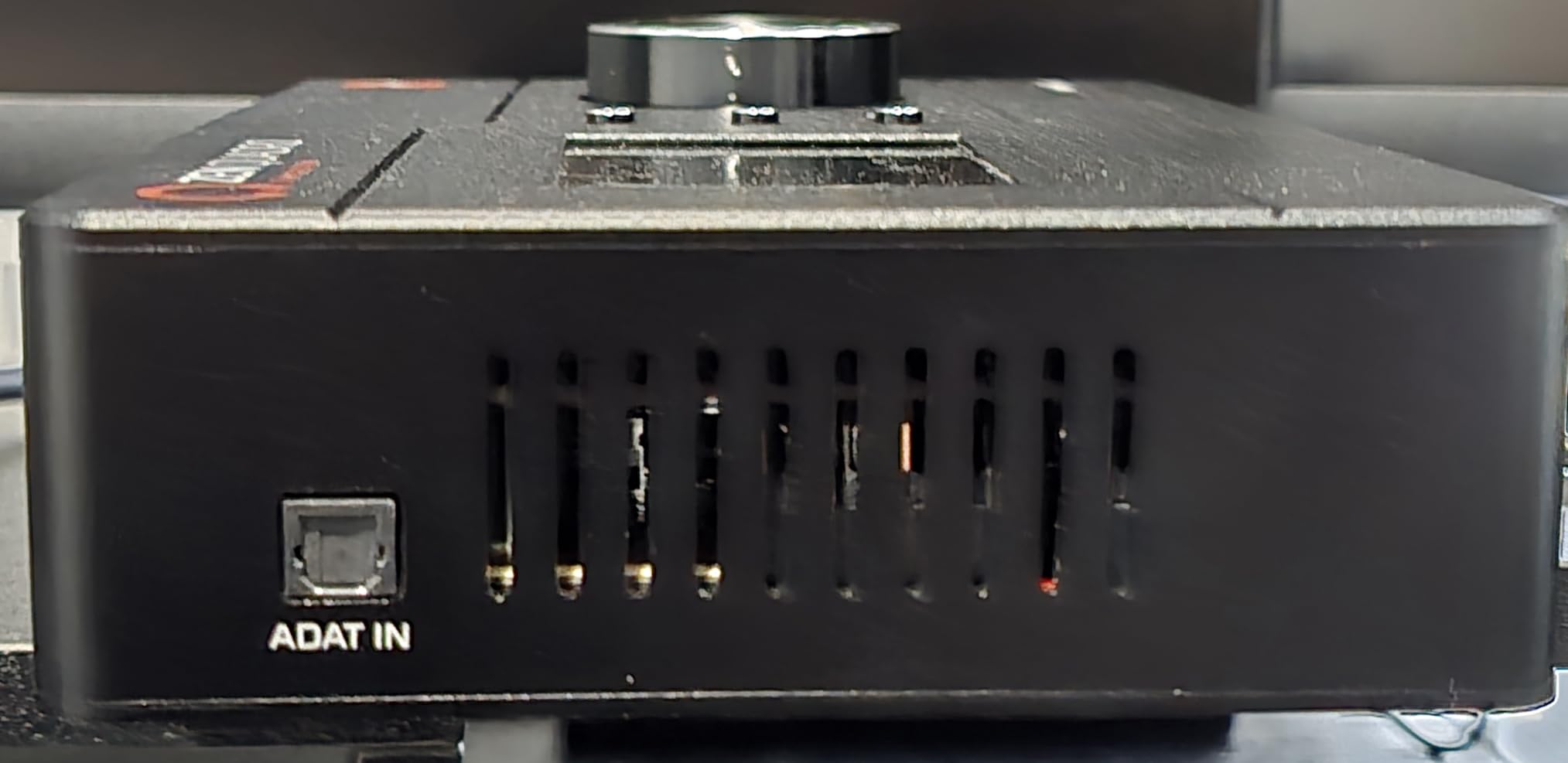 Antelope Audio Zen Quadro Audio Interface with Synergy Core Real-Time FX | 14-In/10-Out, 4 Discrete Mic Preamps, Near-Zero Latency DSP Effects, Dual USB-C, Bus-Powered, Pro Conversion & Clocking customer photo 1