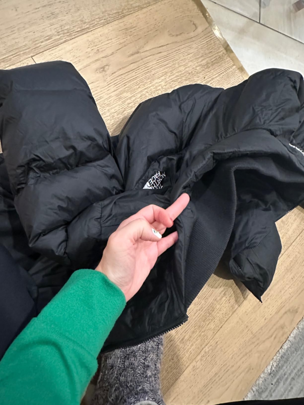 THE NORTH FACE Men's Aconcagua 3 Hooded Jacket | Insulated, Wind & Water Resistant, Attached 3 Piece Hood With Cinch Cord customer photo 1