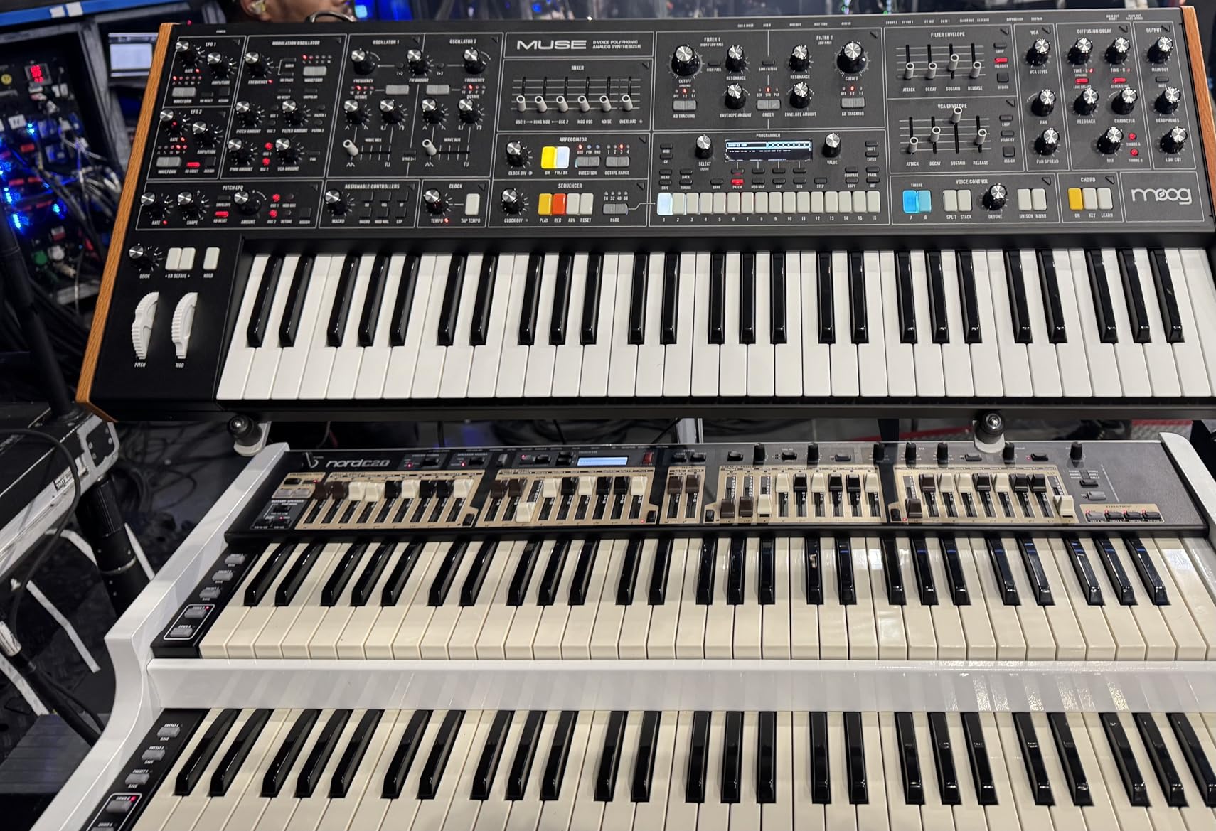 MOOG Muse 8-Voice Analog Polyphonic Synthesizer | Bi-Timbral Synth with 61 Keys, 64-Step Sequencer, 256 Patches and Diffusion Delay customer photo 1