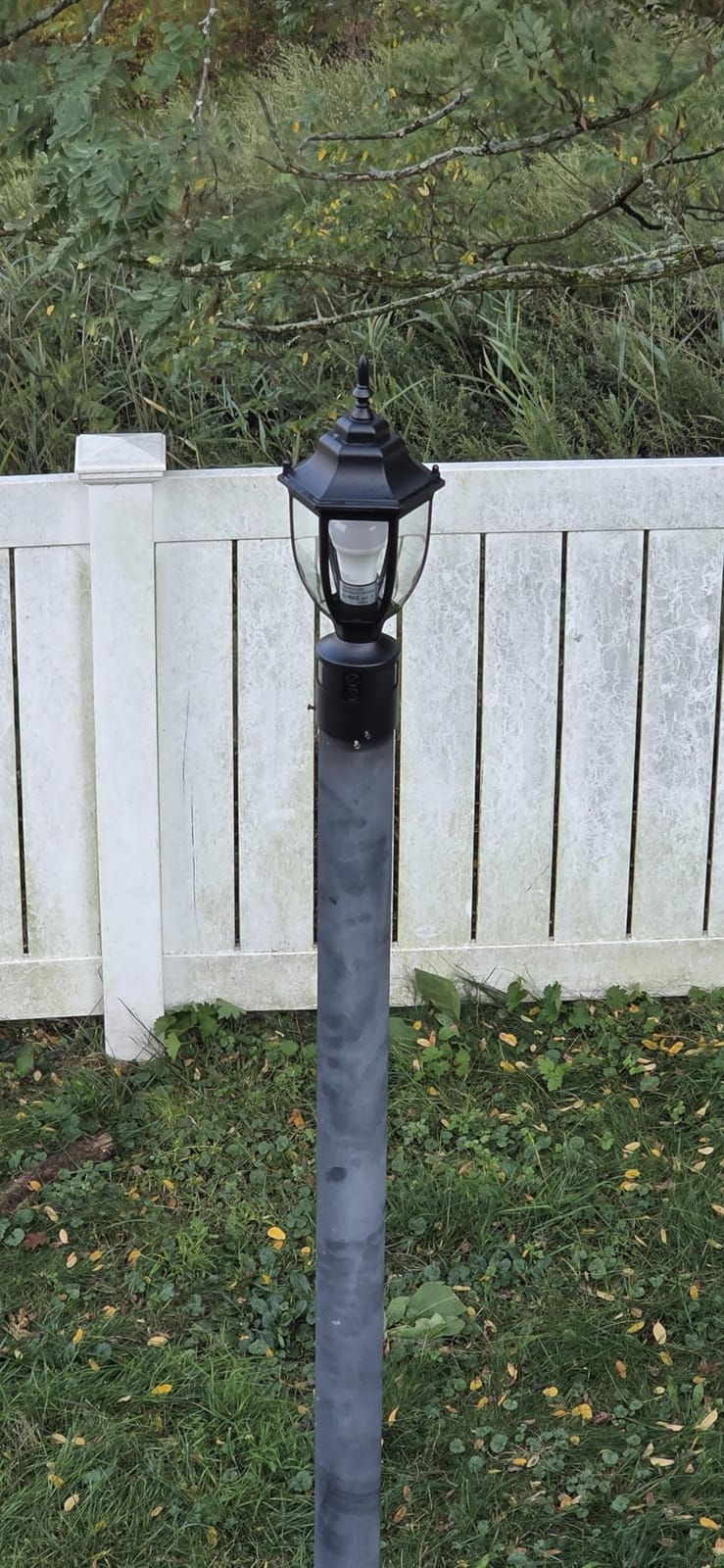 Lamomo Dusk to Dawn Outdoor Post Lights, Aluminum Lamp Post Light Fixture | Anti-Rust, Waterproof, Tempered Glass & Classic Lamp Posts Outdoor Lighting for Yard Patio Pathway Garden Walkway, Black customer photo 1