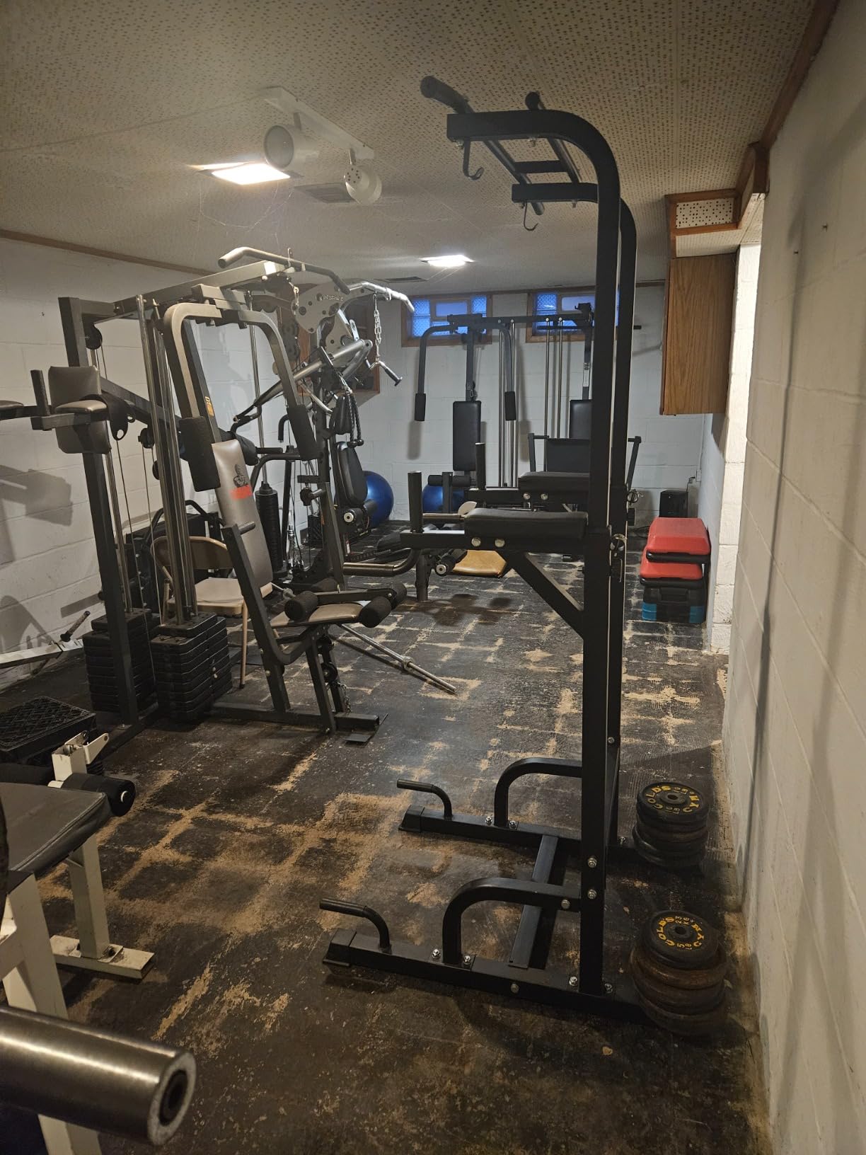 BangTong&Li Power Tower, Pull Up Bar Dip Station/Stand for Home Gym Strength Training Workout Equipment customer photo 2