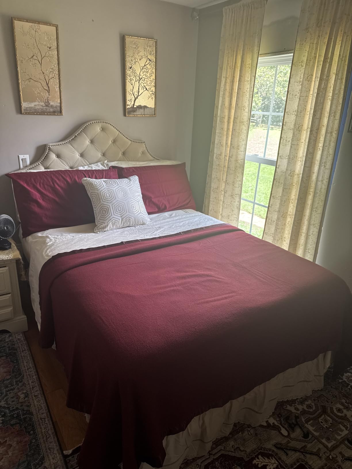 OakRidge Heirloom Merino Wool Blanket - 100% Australian Wool with | Vintage Satin Edges - Breathable, Odor-Resistant, All-Season Bedding in Full/Queen Size - Tan Cozy Throw for Home or Travel customer photo 1
