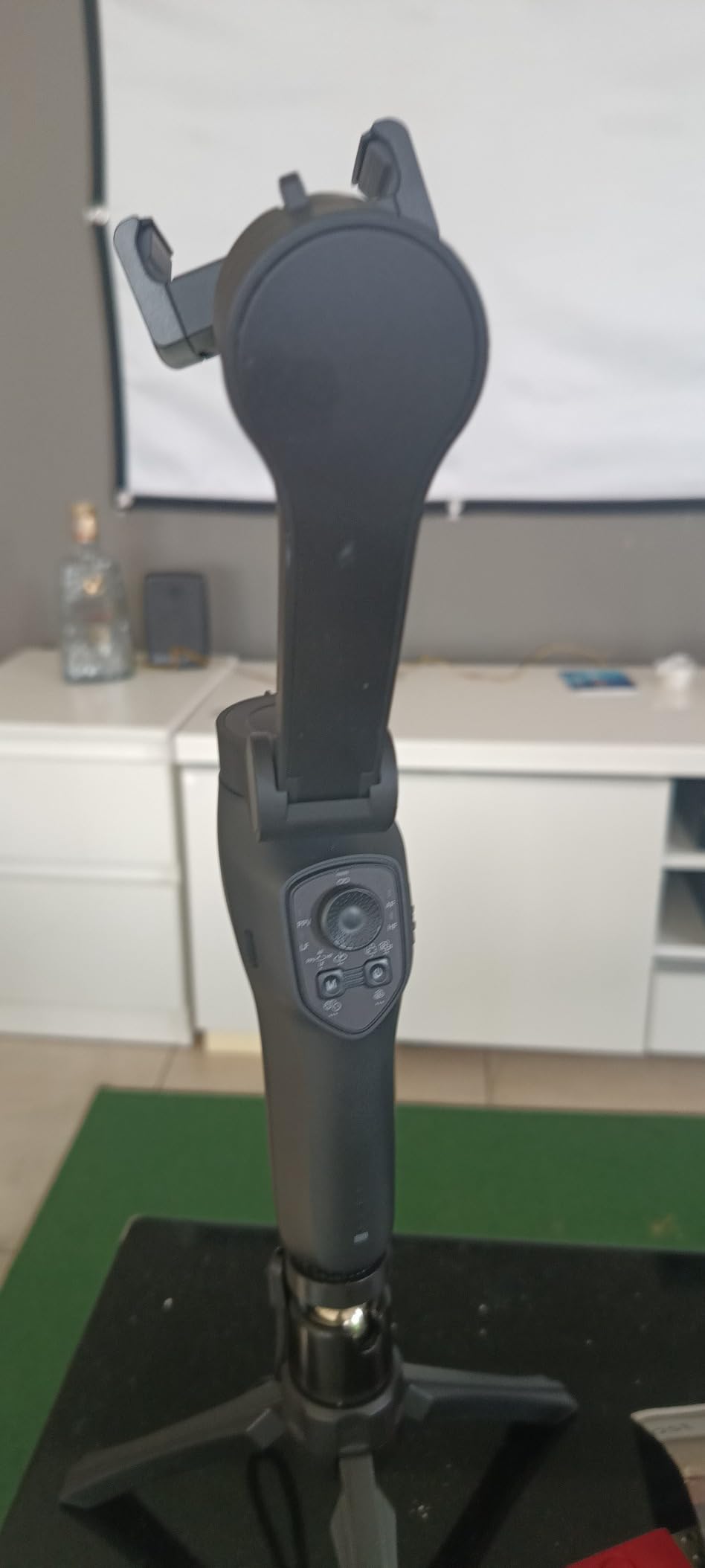 COMITOK L7C Pro, Gimbal stabilizer for iPhone, Phone Stabilizer for Video Recording with Face/Object Tracking, 3-Axis Gimbal for Android & iPhone 15 Pro Max, Foldable Phone Gimbal Vlog Recording customer photo 1
