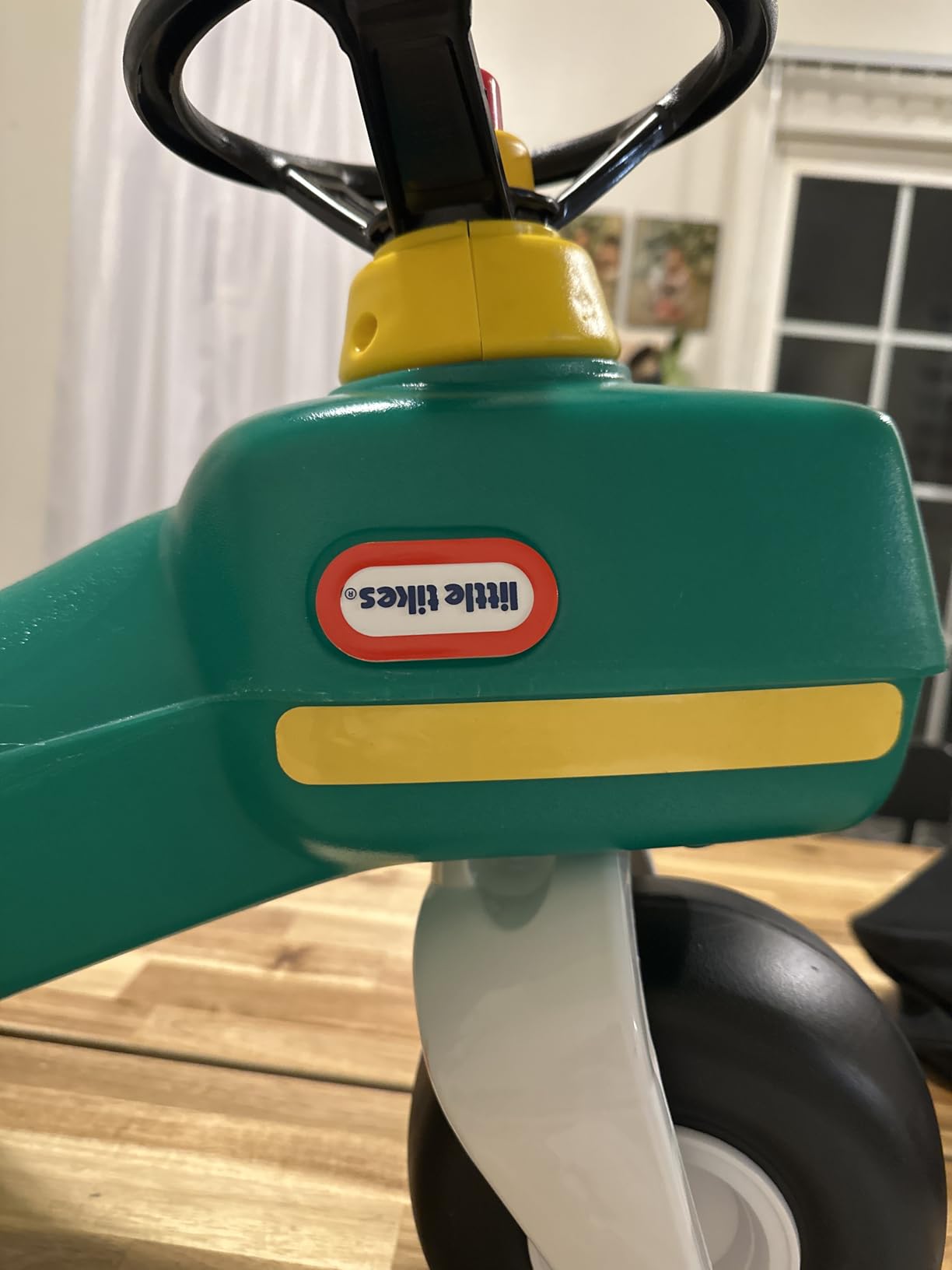 Little Tikes Tractor & Cart, Foot-to-Floor Ride-On for Boys and Girls Ages 1-5 Years customer photo 1