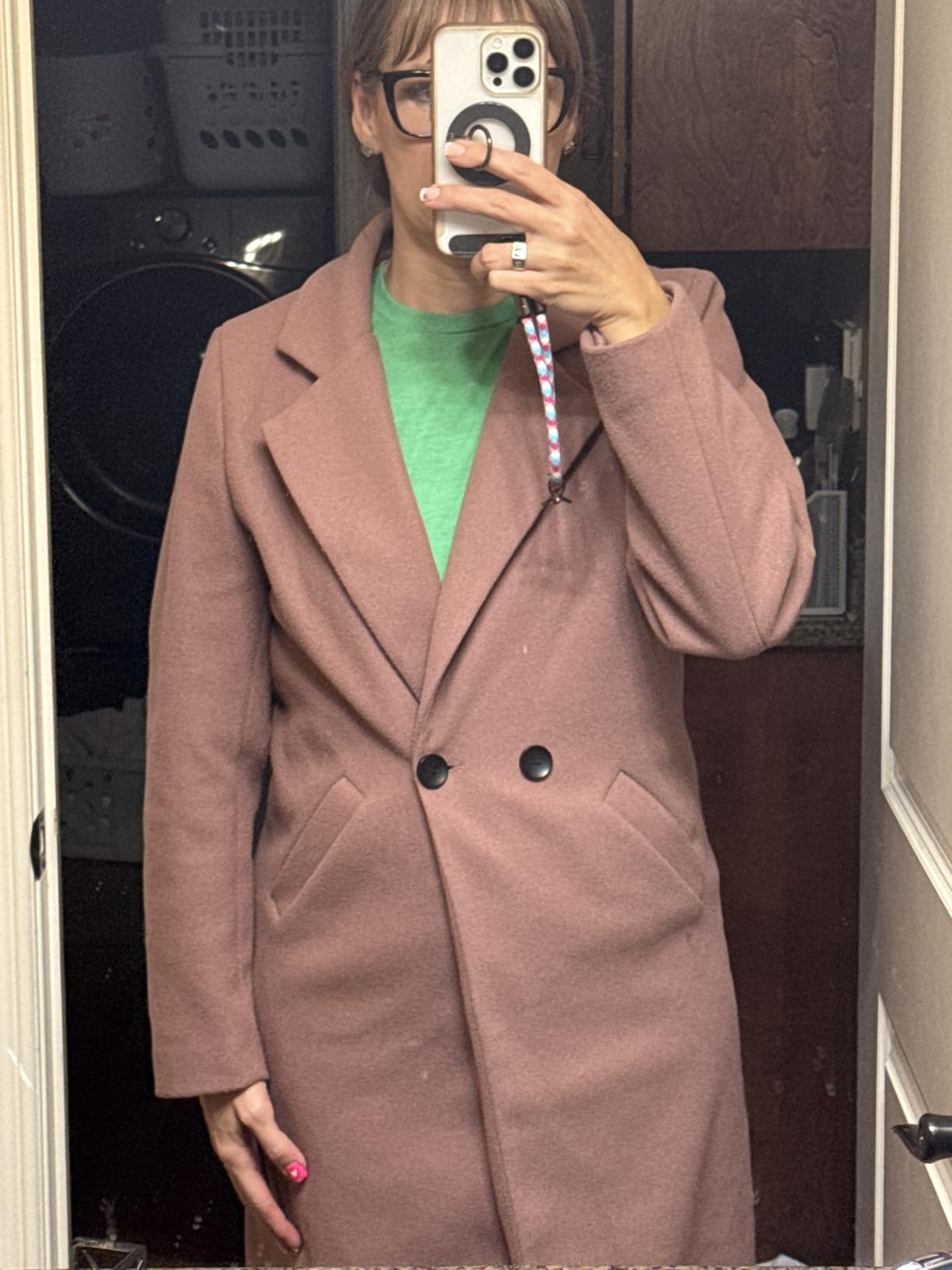 Hooever Women's Wool Coat Notch Lapel Double-Breasted Peacoat customer photo 2