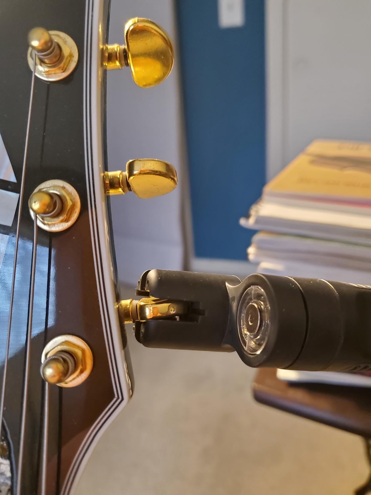 D'Addario Accessories Tour Grade String Peg Winder - Premium Guitar String Winder with Bridge Pin Puller - Guitar Tool for Restringing customer photo 1