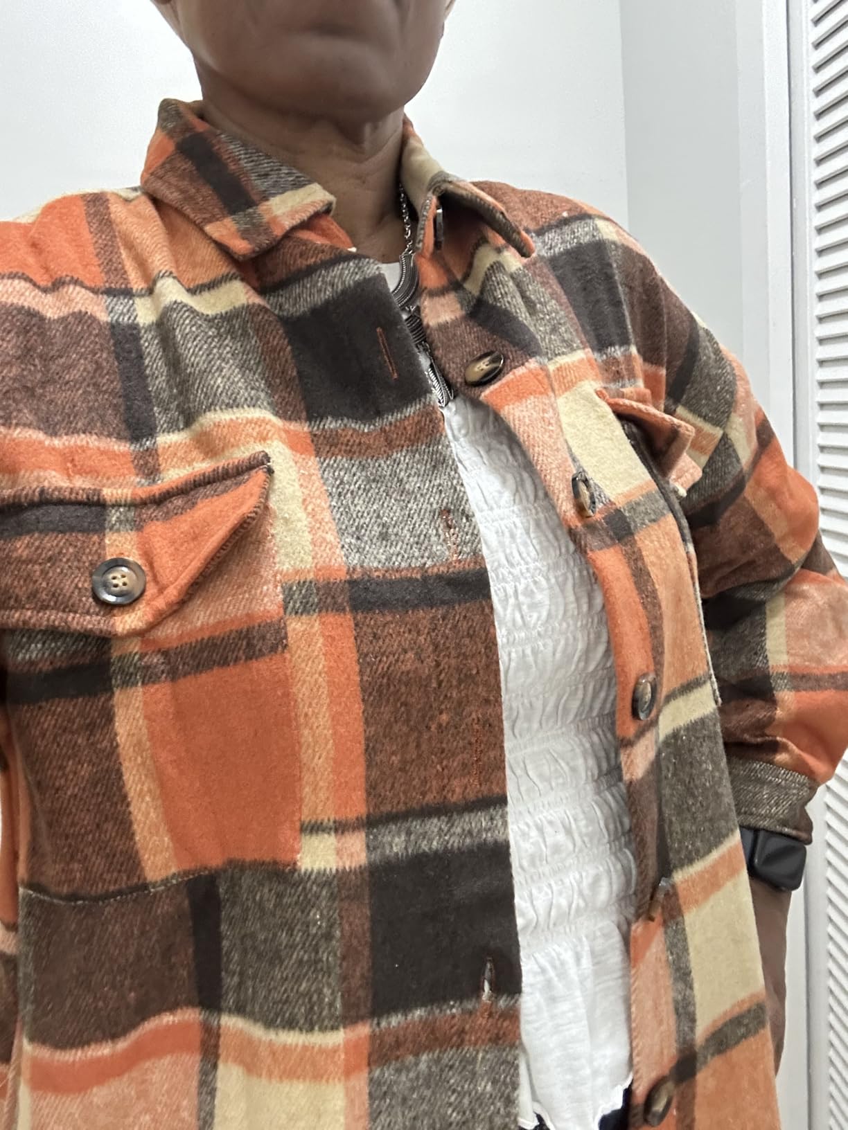 Omoone Women Oversized Plaid Shacket Long Fall Flannel Shirt Jacket customer photo 1