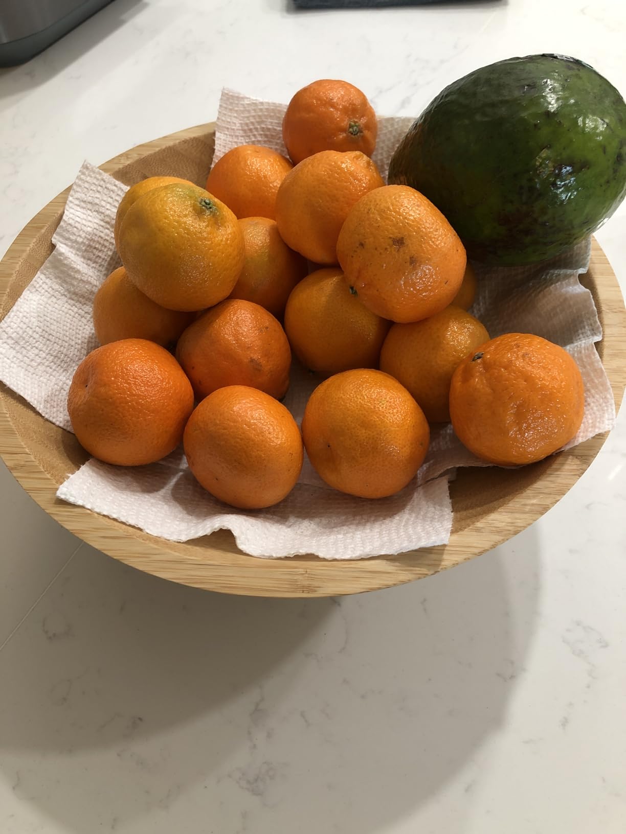 Wooden Fruit Bowl for Kitchen Counter, Bamboo Pedestal Fruit Basket, Vented | Keeps Produce Fresh Longer, Airflow Holes Reduce Trapped Moisture, Anti Slip Base, Holds Bananas and Vegetables, Frutero customer photo 2