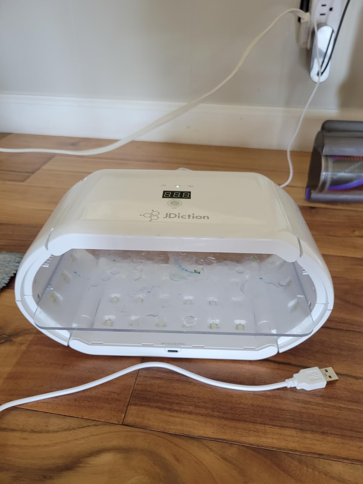 JDiction UV Light for Resin, Wireless UV Resin Lamp with 48 LED Beads, Long Time Setting (1min, 3min, 5min, 10min), Rechargeable 48W Powerful Cordless Curing Tool for Jewelry Making Crafts customer photo 2