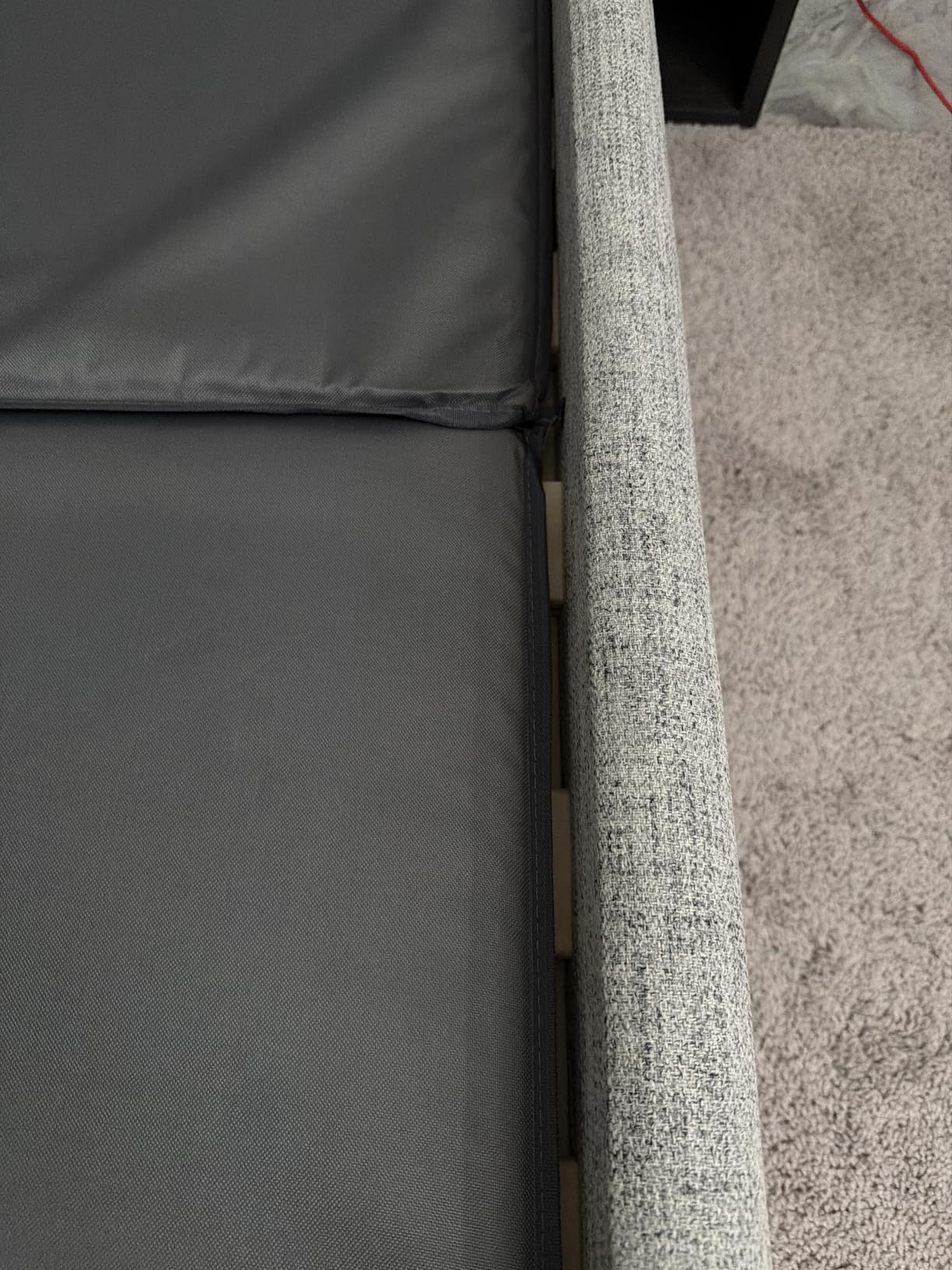 Meliusly Heavy Duty Bunkie Board King Size (76x80) - Non-Slip Breathable Bed Support Board for Slatted Bed Frame, Anti-Sag Under Bed Support, Noise Minimizing Moisture Resistant Bed Board customer photo 2