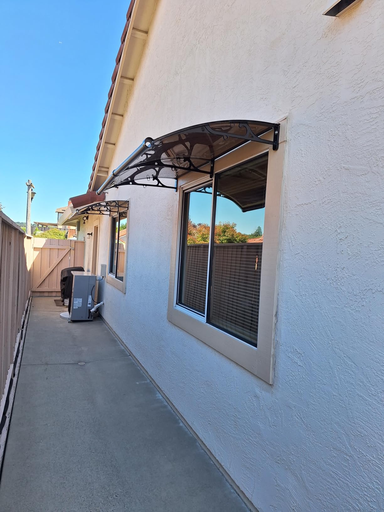 Awning for Door Entrance, Window Awnings Exterior with Aluminum Bracket Polycarbonate Board, Patio Balcony Porch, UV Rain Snow Protection Gray 60x100cm/24x39in customer photo 2