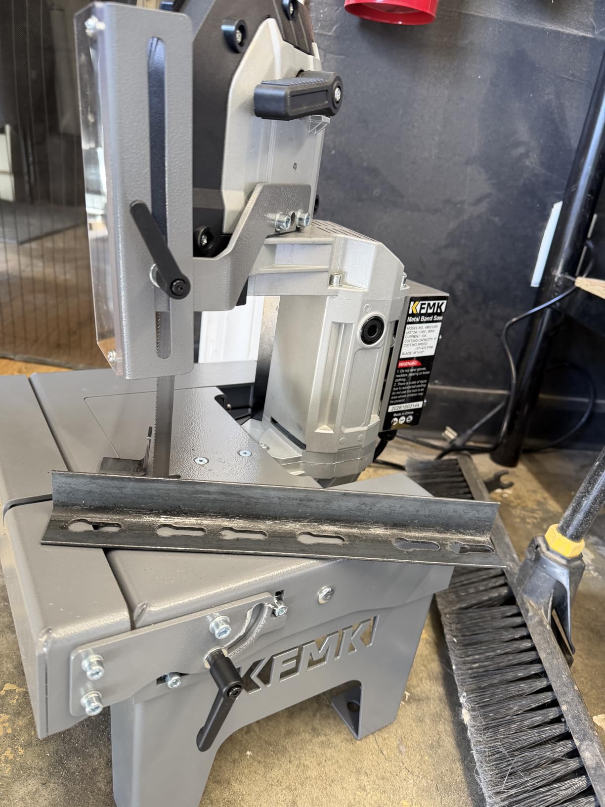 Tabletop Band Saw, 5'' Cutting, 137-472 FPM, 10A Motor Metal Bandsaw | Variable Speed, Cutting Metal, Wood & PVC, liftable worktable, deep cut, benchtop, LED spotlight customer photo 2