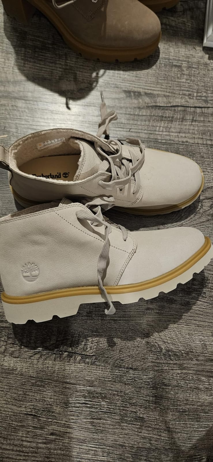 Timberland Women's Rowan Way Warm-lined Chukka Boot customer photo 2