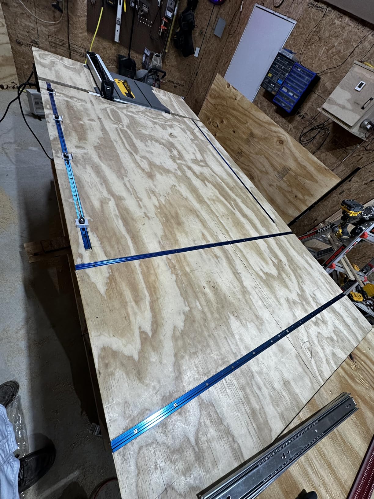 POWERTEC 71372V 36 Inch Double-Cut Profile Universal T-Track with Predrilled Mounting Holes, 4 Pack customer photo 2