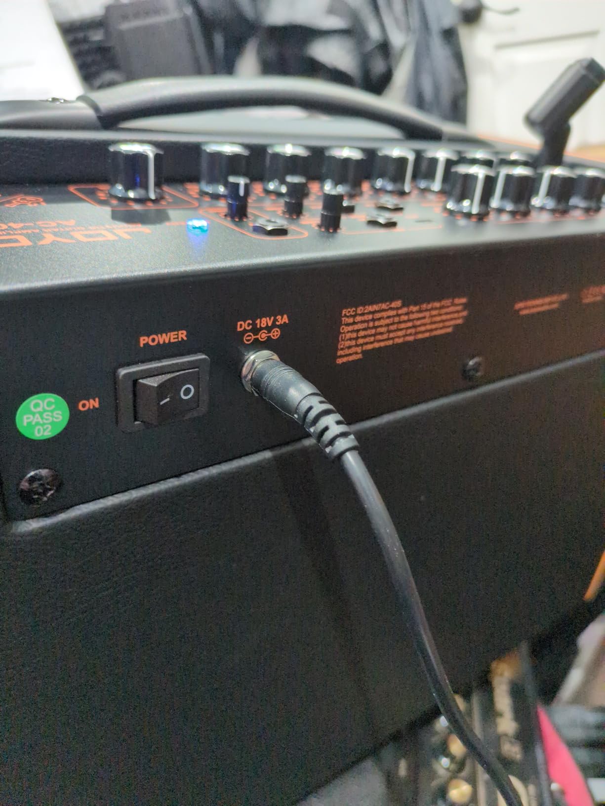 JOYO 40W Acoustic Guitar Amp Portable Stereo Amplifier with Bluetooth and Battery Powered, Reverb/Delay/Chorus, Mic Input, USB-C Recording for Outdoor Busking & Live Performance (AC-40S) customer photo 2