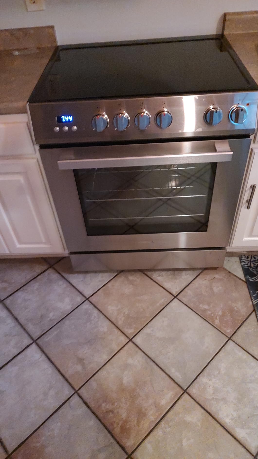 30 in. Stellar Coll 4.9 cu ft 4 Burner Electric Range Convection, Stainless | Cosmo COS-ERD304K Glass Cooktop, Dual Element Burners, 6 Oven Function, Display with Timer, Interior Lighting, Storage Drawer customer photo 2