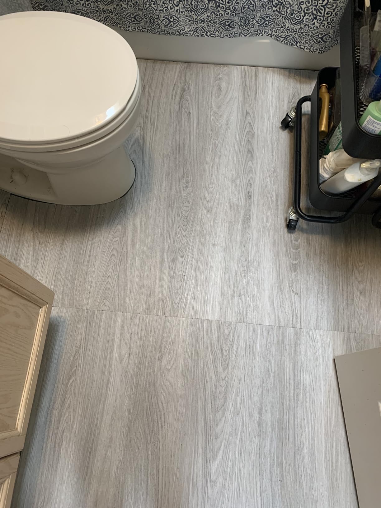 Art3d 18-Pack Interlocking Vinyl Floor Planks, 36 x 6 in, Dublin Dawn Ash | Luxury Wood Look, Anti-Slip, Waterproof, Wear-Resistant, Anti-Fade, Easy to Clean, Ideal for Kitchen, Indoor Household Use customer photo 1