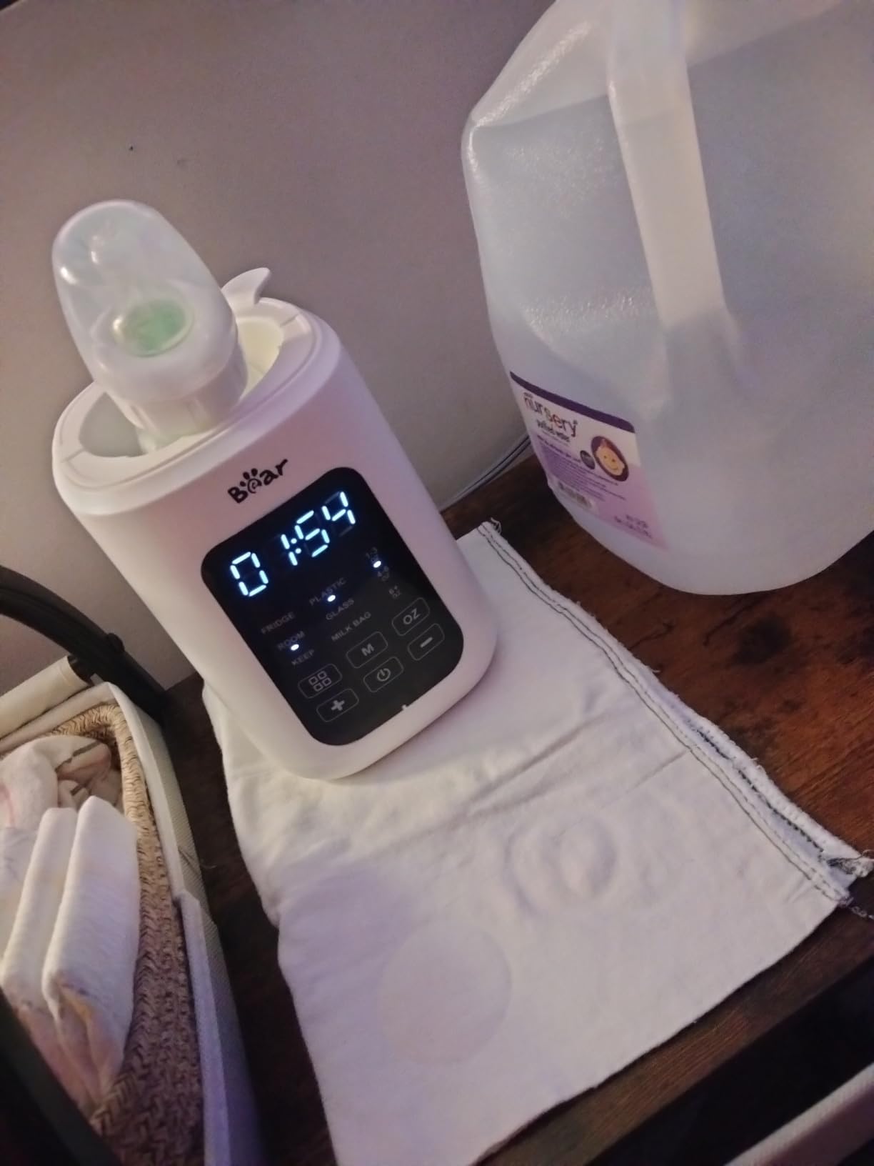 Bear Baby Bottle Warmer, Fast Warming Breast Milk Formula, White customer photo 1