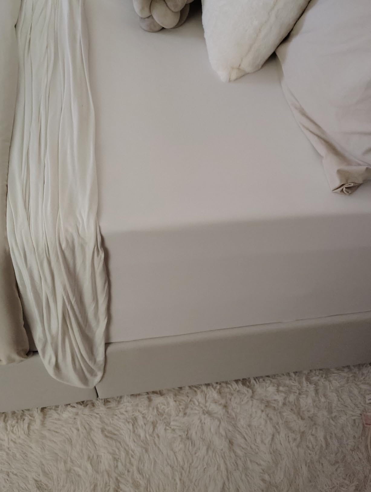 BYSURE Jersey Knit King Size Sheets Set 6 Pieces, Stretch Super Soft and Wrinkle-Free Bed Sheets, Spandex Blend with 18-inch Deep Pocket, Light Grey customer photo 2